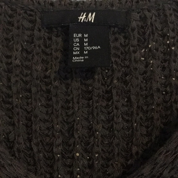 EUC - H&M olive green sweater - Picture 2 of 5